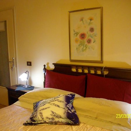 B&B San Nicola Serramazzoni Εξωτερικό φωτογραφία