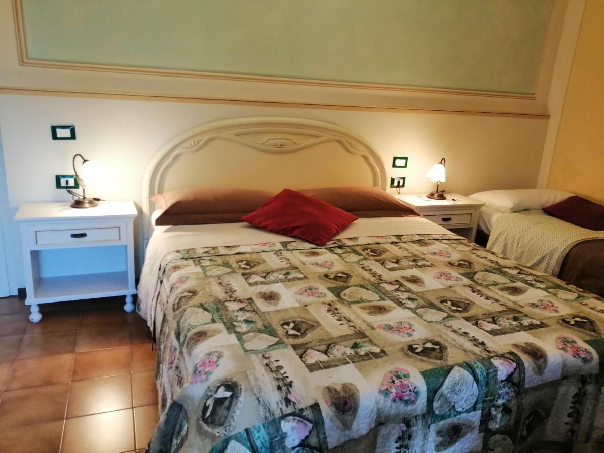 B&B San Nicola Serramazzoni Εξωτερικό φωτογραφία