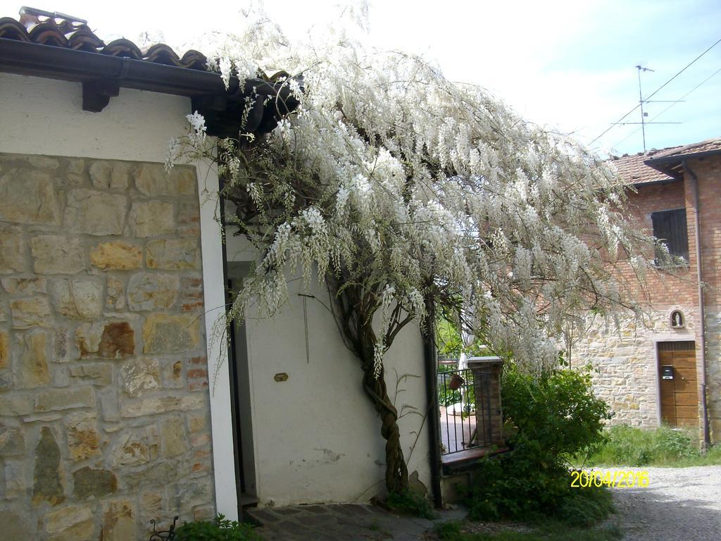 B&B San Nicola Serramazzoni Εξωτερικό φωτογραφία