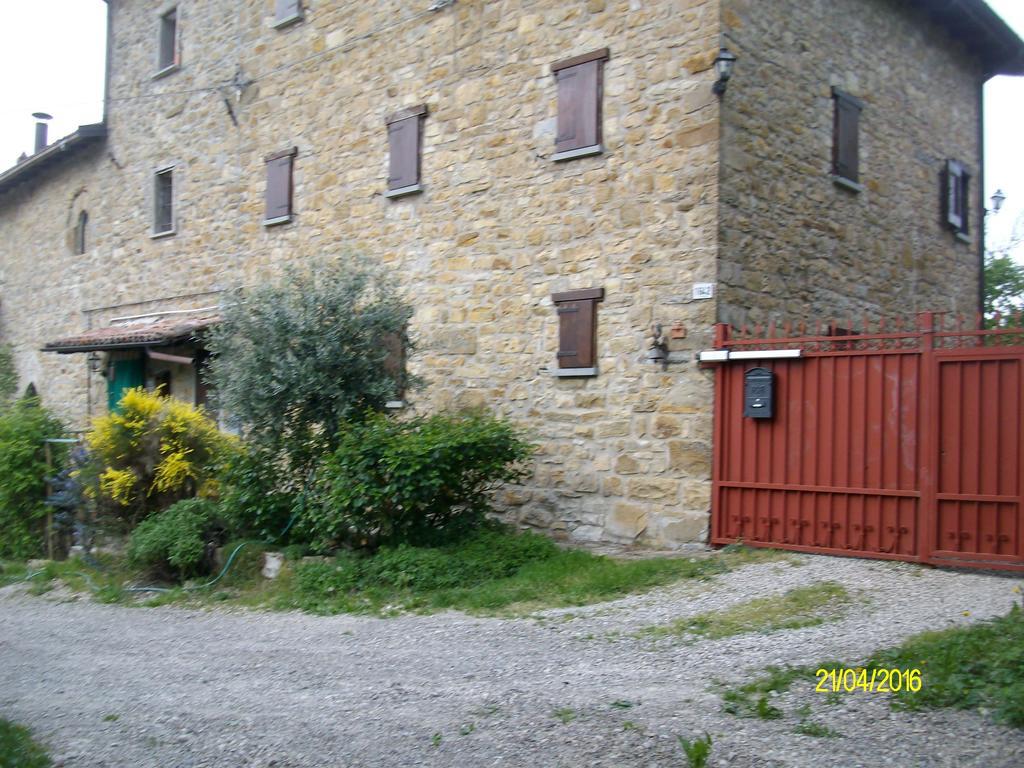 B&B San Nicola Serramazzoni Εξωτερικό φωτογραφία